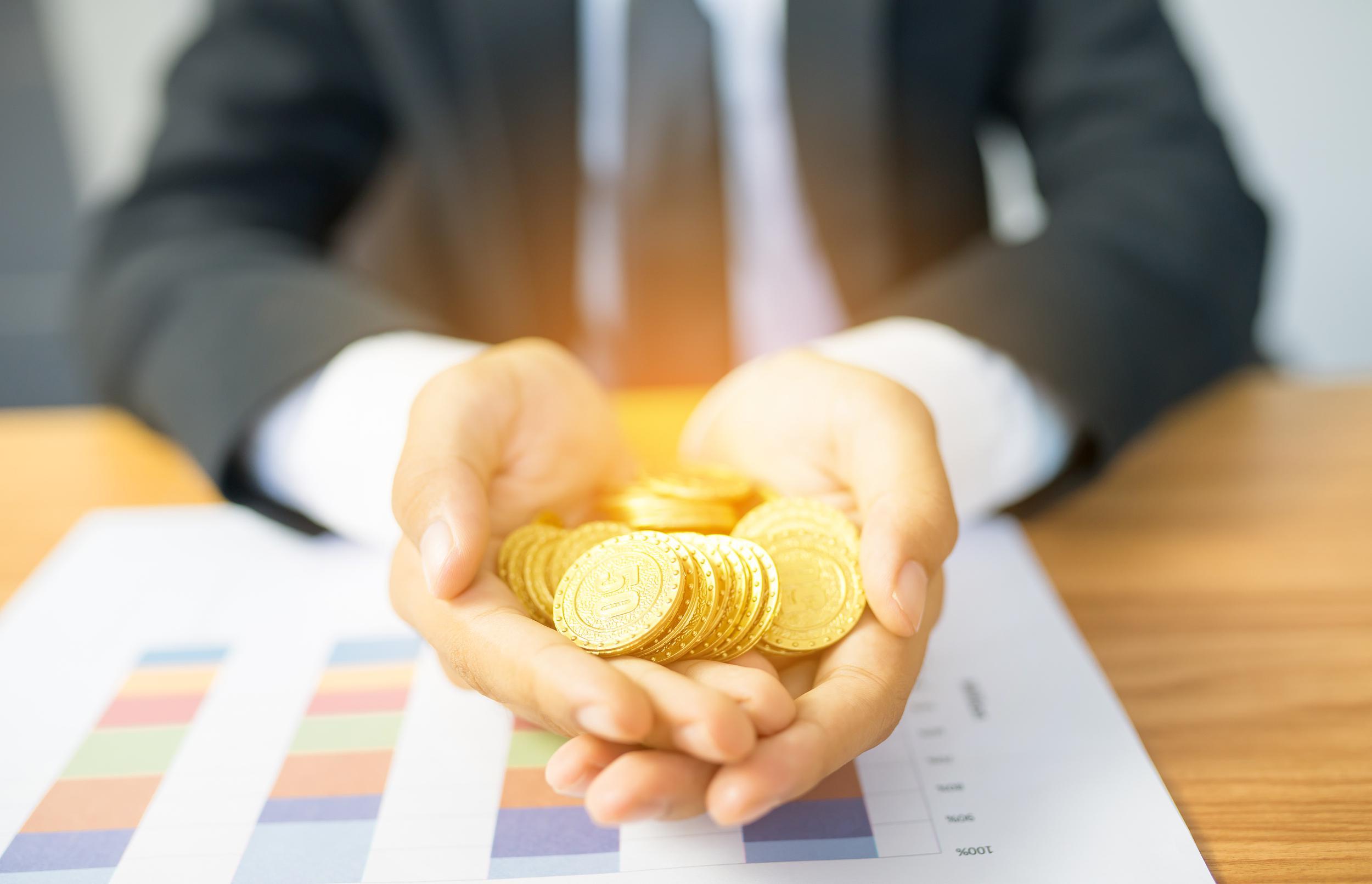 财经天下）国际金融机构警示美债风险到期压力有多大？
